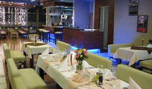 zobacz restaurację Panorama Restauracja Panorama